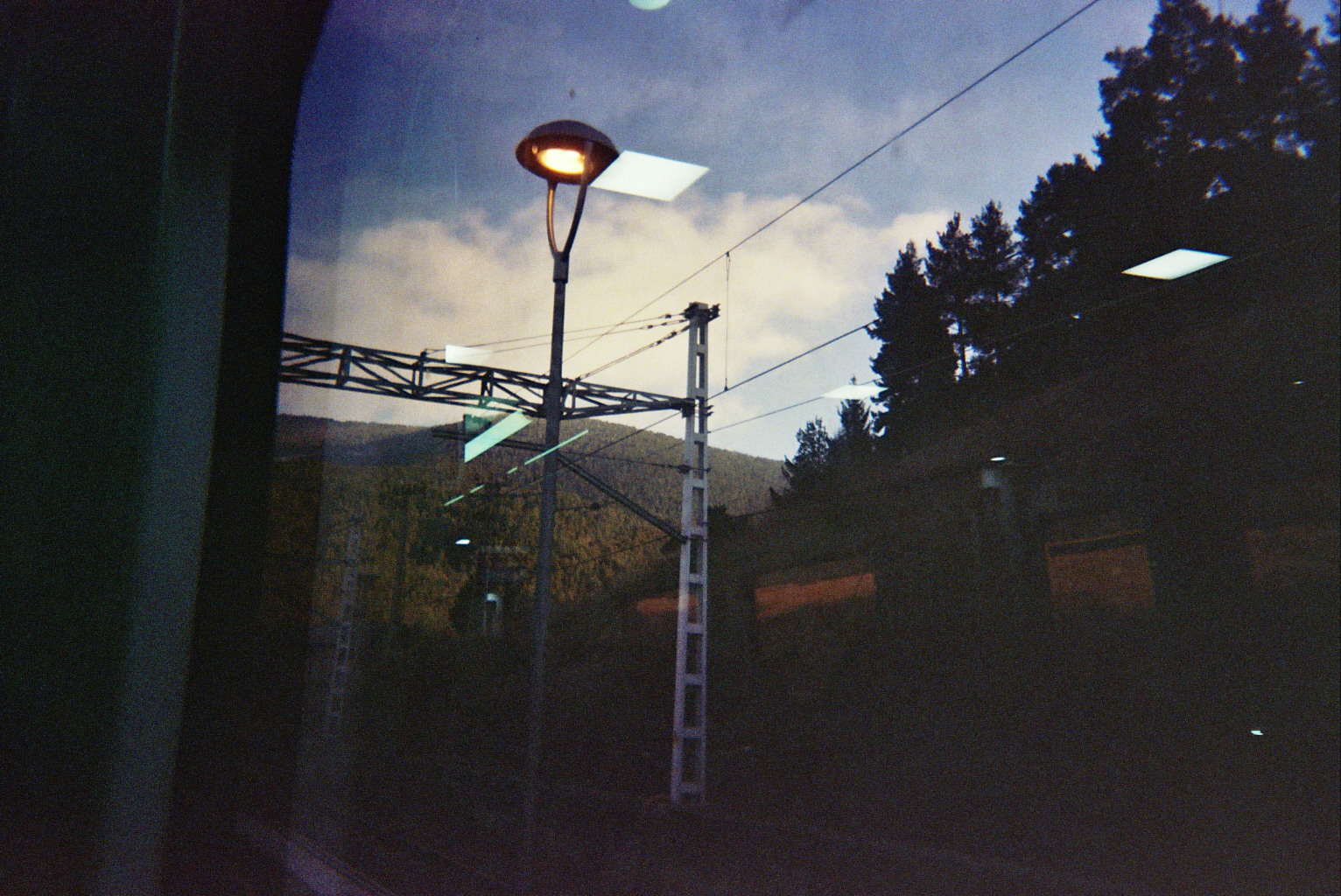 Selección de fotografías analógicas y digitales de Miha.